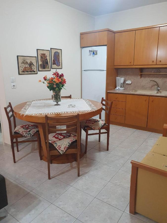 Elle Apartment By Alp Hospitality Services Nea Kallikrateia Esterno foto