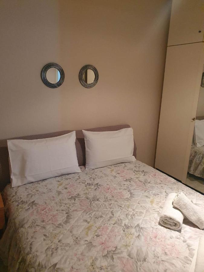 Elle Apartment By Alp Hospitality Services Nea Kallikrateia Esterno foto