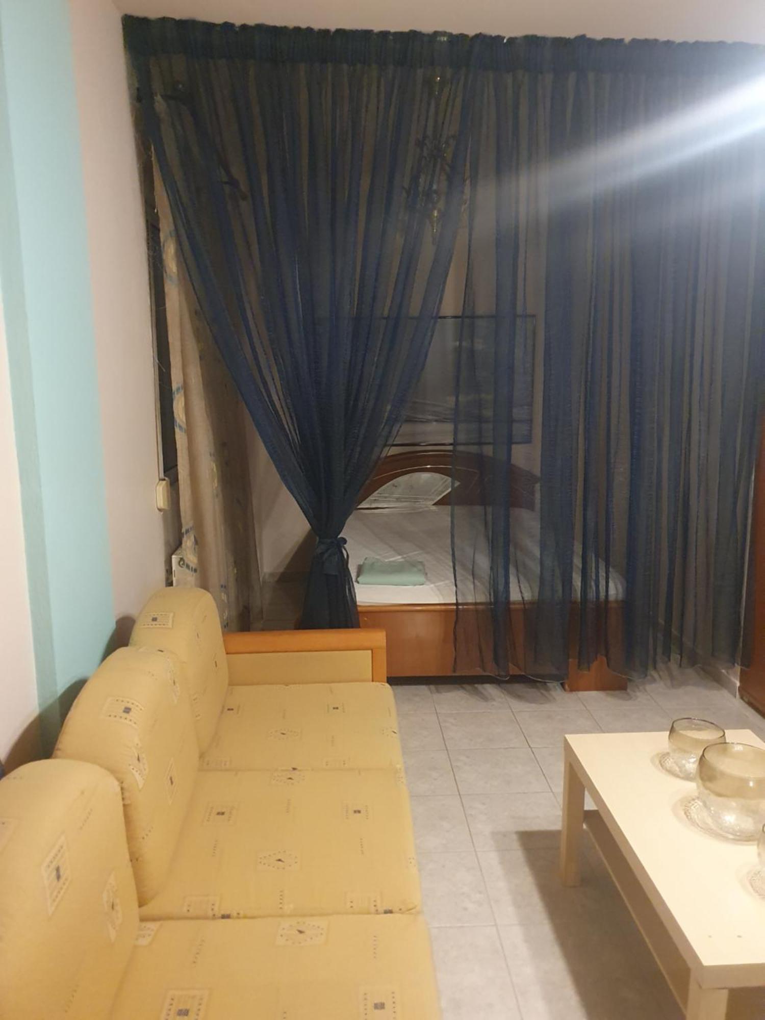 Elle Apartment By Alp Hospitality Services Nea Kallikrateia Esterno foto